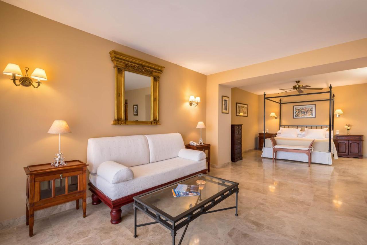 Hotel Guadalmina Marbella Bagian luar foto